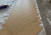 Thi công sàn gỗ sàn nhựa