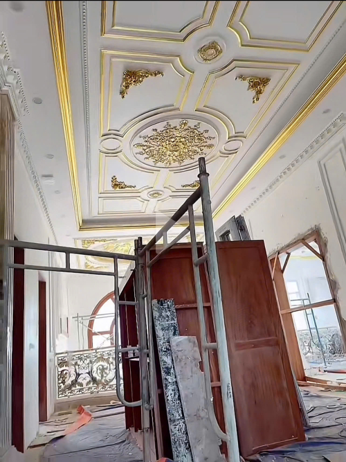 Thi công phào chỉ