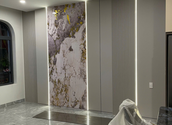 Thi công tấm ốp than tre quận 12