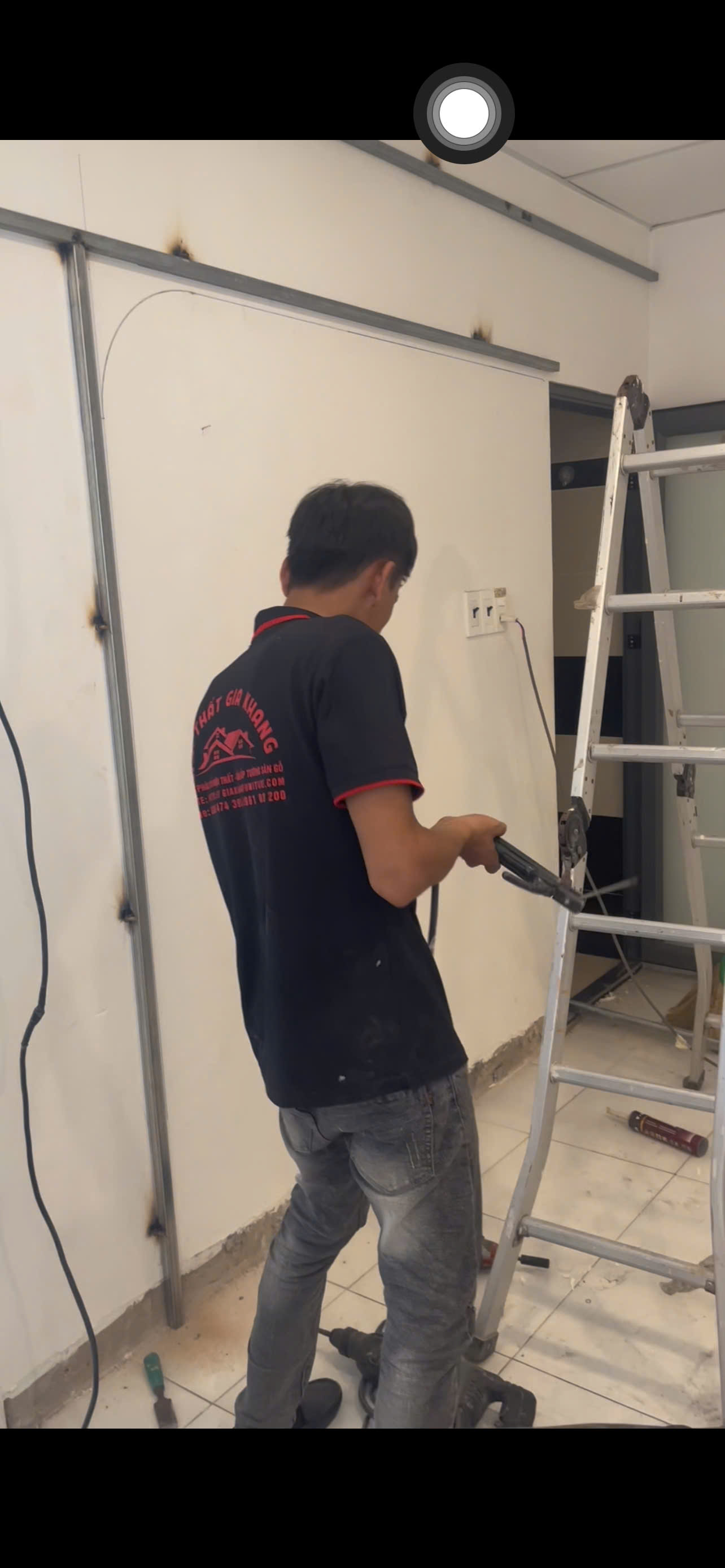 thi công tấm ốp pvc giả đá